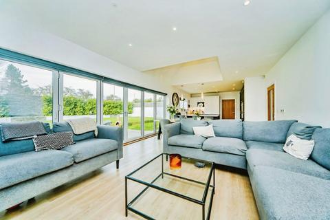 undefined, Laurel Court, Bridgend CF31