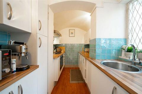 2 bedroom flat to rent, Cleveland Gardens, London W2