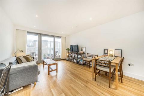1 bedroom flat for sale, Copperfield Mews, London E2