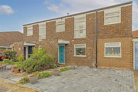 Allbrook Close, Teddington TW11
