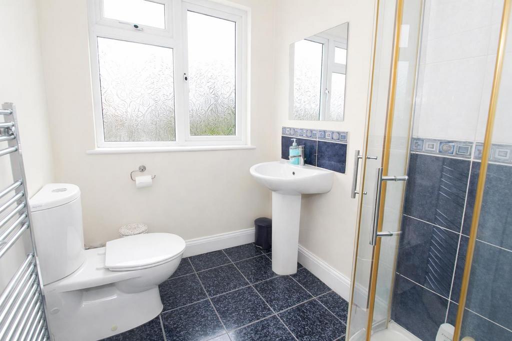 Shower room.JPG