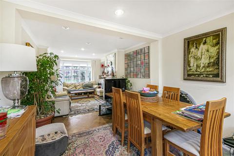 undefined, Tudor Drive, Kingston Upon Thames KT2