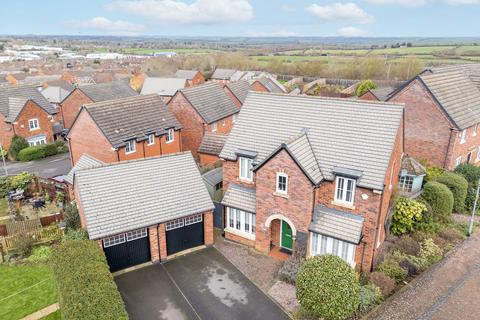3 bedroom detached house for sale, Stamp Close, Market Harborough LE16