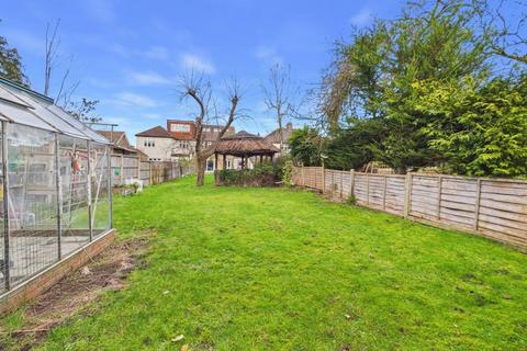 undefined, Kings College Road, Ruislip HA4