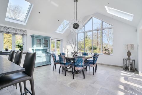 3 bedroom detached house for sale, Tudor Close, Pulborough, RH20