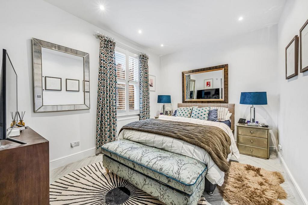 46 Thorney Hedge Road-7.jpg