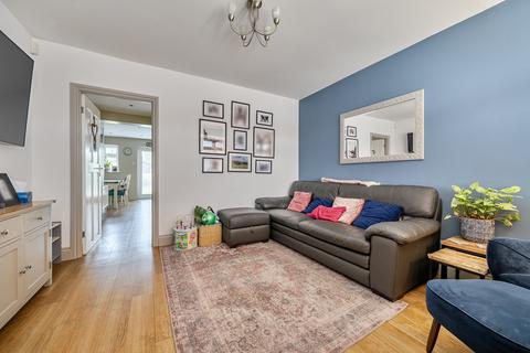 2 bedroom terraced house for sale, Percy Road, Romford, RM7