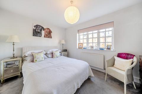 2 bedroom terraced house for sale, Amies Street, Battersea, London, SW11