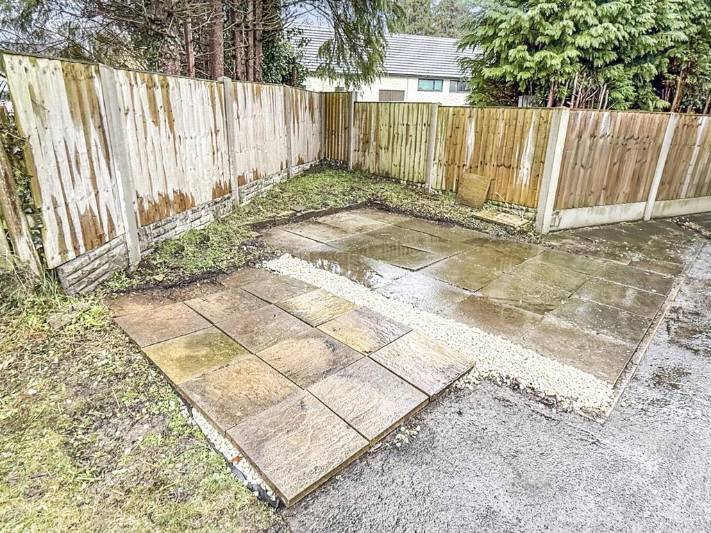 Side garden