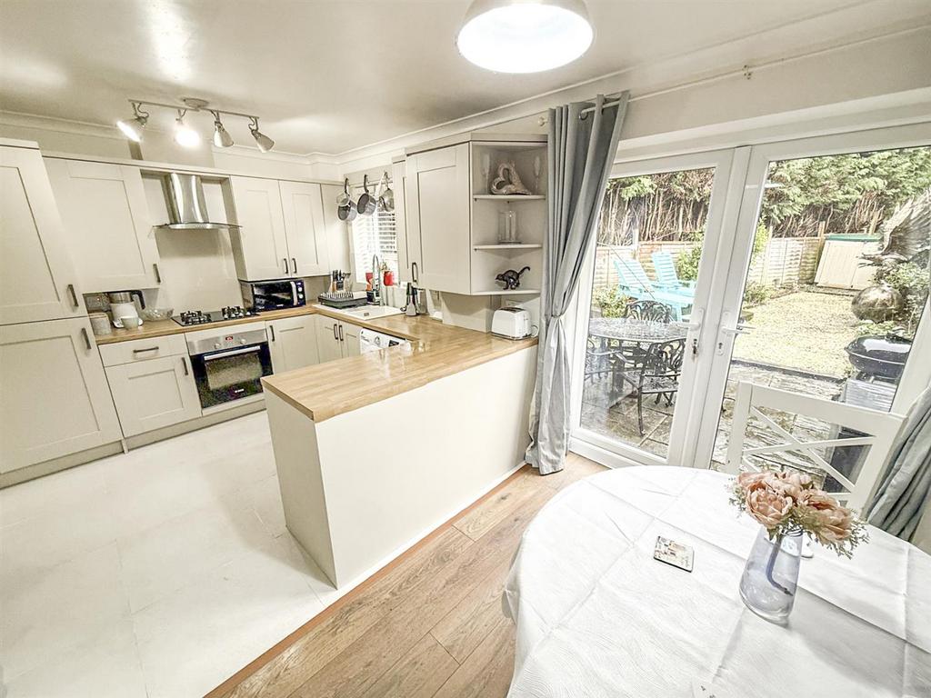 Kitchen/dining room