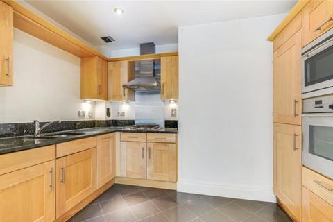 2 bedroom flat to rent, Warren House, Beckford Close, Warwick Road W14