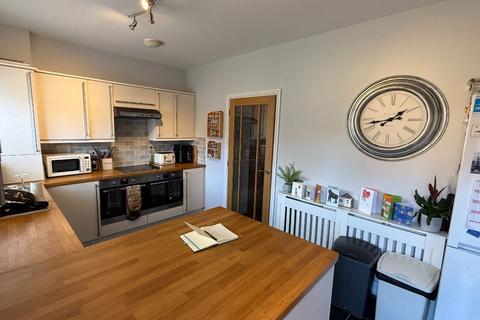 undefined, Three Corner Field, Cranbrook, Exeter