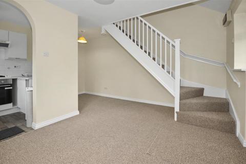 undefined, Wavytree Close, Warwick
