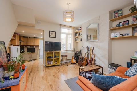 undefined, Quicks Road, London SW19