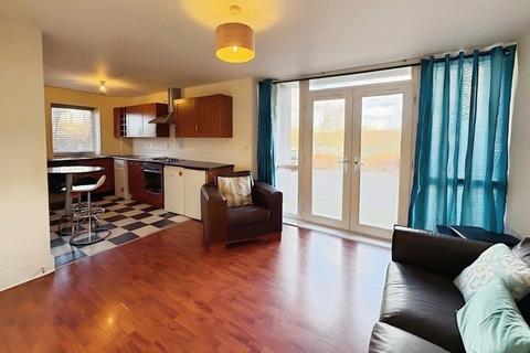2 bedroom flat for sale, The Stephenson, Staithes South, Dunston, Gateshead, NE8