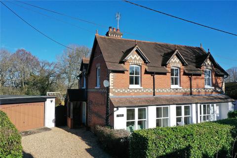 4 bedroom detached house for sale, Tutts Clump, Reading, Berkshire, RG7