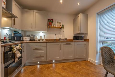 3 bedroom semi-detached house for sale, Kings Wall Drive, Newport, NP19