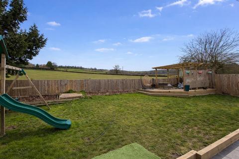 3 bedroom semi-detached house for sale, Shipston Road, Long Compton, Shipston-On-Stour