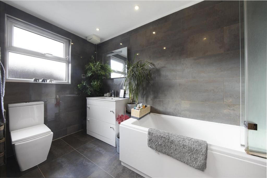 49 Bellingham Road - S86 UWU6l7 Cyy9t5 N7g Tc.jpg