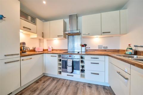 2 bedroom flat for sale, Medhurst Drive, Bromley