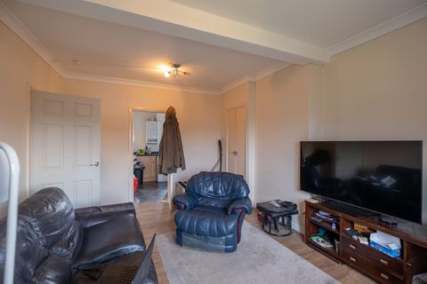 2 bedroom flat for sale, Hillhead Avenue, Carluke ML8