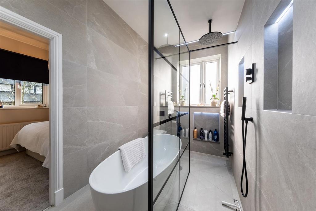 74 Hadrian Way-038.jpg