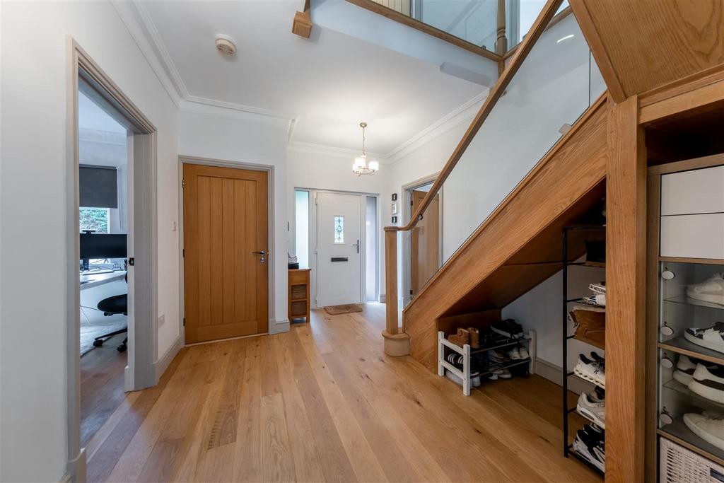 74 Hadrian Way-029.jpg