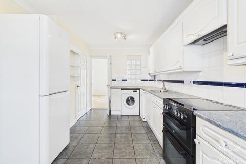 undefined, Addington Road, Buckingham, MK18
