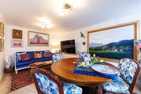 2 bedroom flat for sale, Crown Lodge, 12 Elystan Street, London, SW3