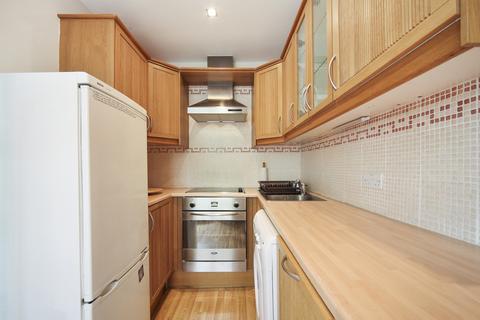 1 bedroom flat to rent, Collingham Gardens, South Kensington, London, SW5