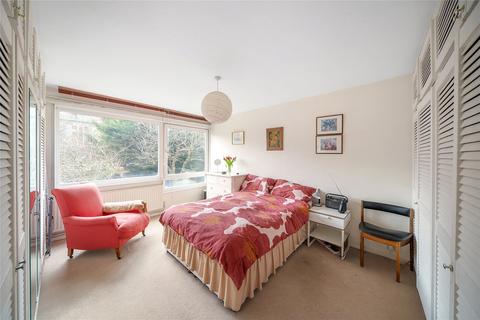 3 bedroom maisonette for sale, Beckenham Court, Beckenham, BR3
