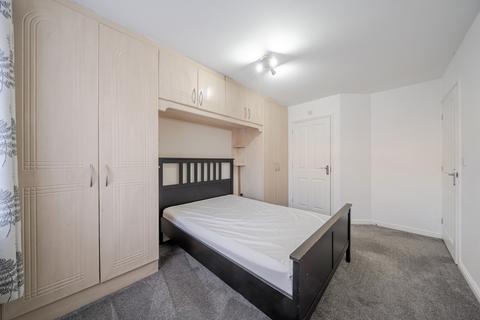 2 bedroom apartment for sale, Exchange Walk, Pinner