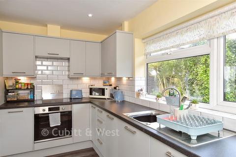 undefined, Bevendean Avenue, Saltdean BN2