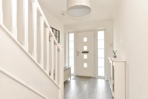 3 bedroom semi-detached house for sale, Goodwood Crescent, Singlewell, Gravesend, Kent
