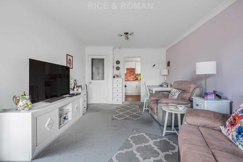 undefined, College Road, Epsom KT17