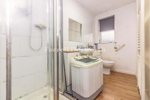 2 bedroom house for sale, Bury Road, Bolton BL2