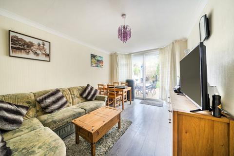 undefined, Vista Way, Kenton, HA3 0SP