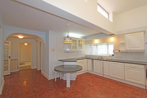 3 bedroom townhouse for sale, Le Bourgage, Alderney GY9