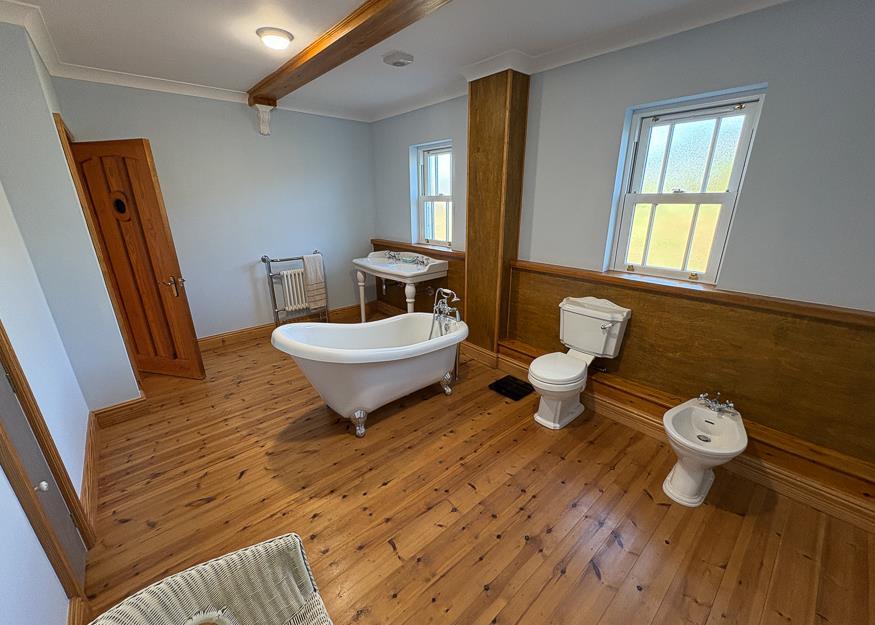 Family bathroom
