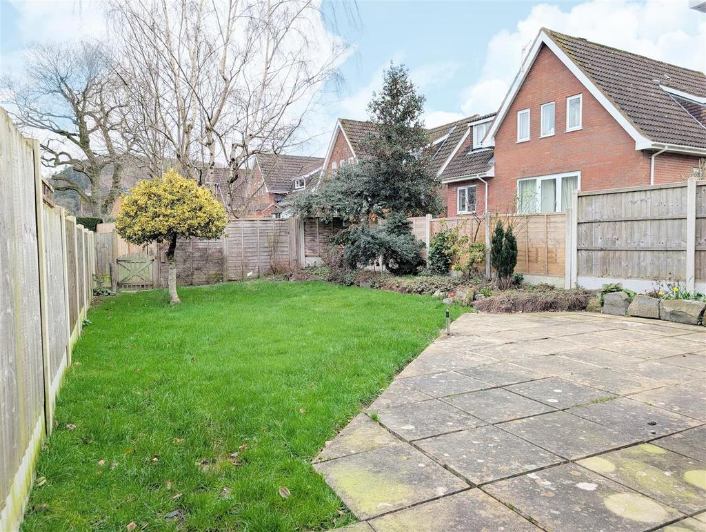 Garden 1.jpg