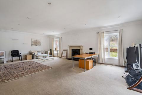 4 bedroom detached house for sale, Goosefields, Rickmansworth, WD3