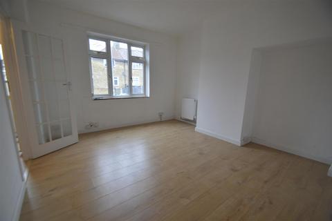 2 bedroom terraced house for sale, Haresfield Road, Dagenham