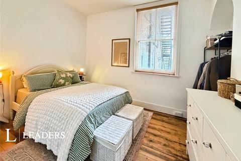 2 bedroom apartment for sale, South Terrace, Littlehampton, West Sussex