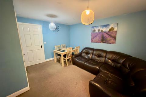 undefined, Beech Grove, Leeds LS8