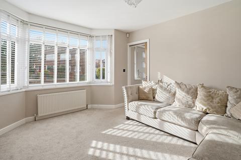 4 bedroom semi-detached house for sale, Crossgates, Leeds LS15
