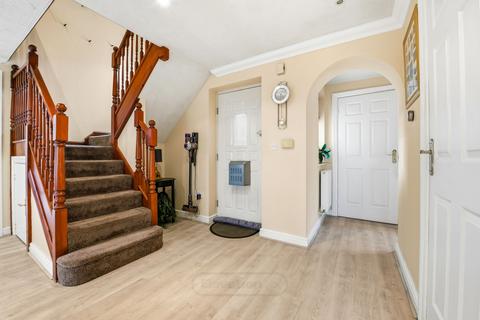 undefined, Tiverton Crescent, Kingsmead, MK4