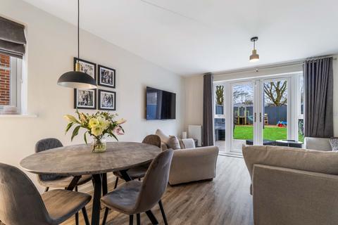 3 bedroom semi-detached house for sale, Swinley Forest Drive, Appleton, WA4