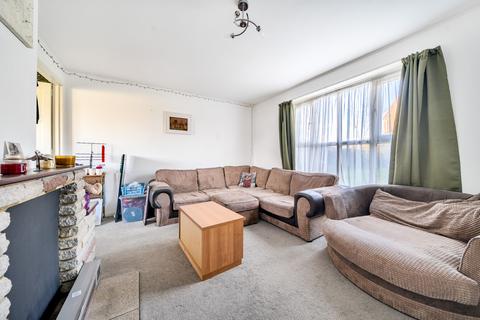 3 bedroom semi-detached house for sale, Chedworth Crescent, Hampshire PO6