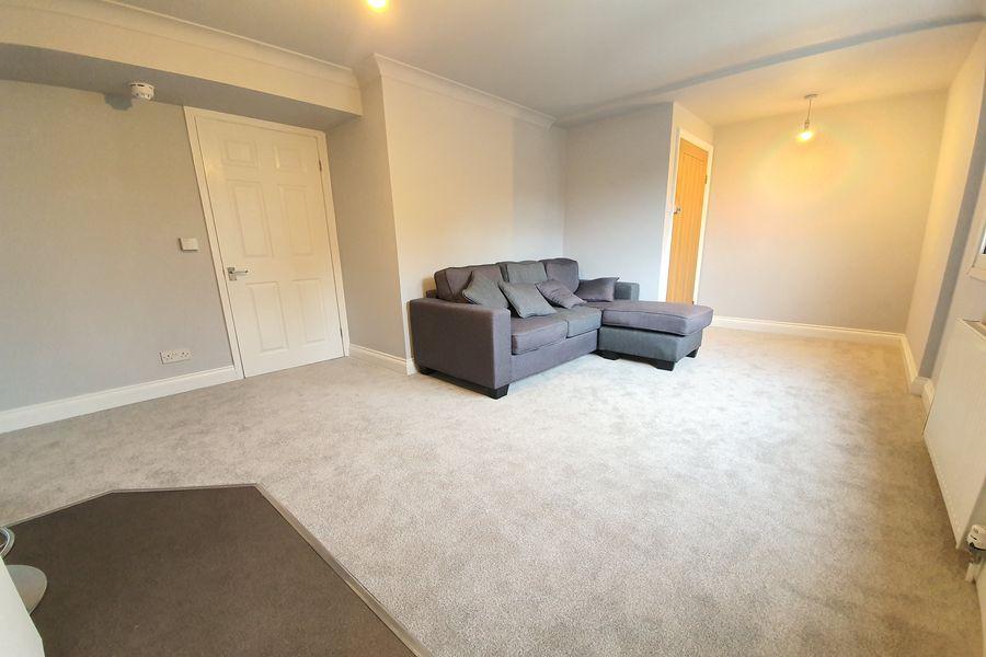 Lounge 1