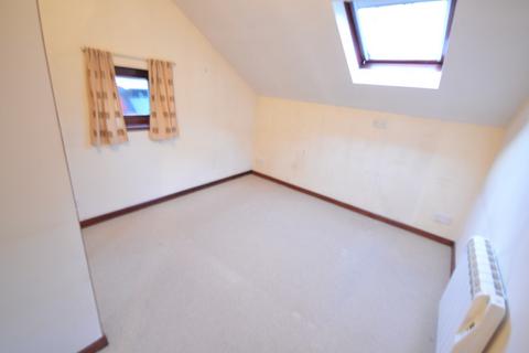 2 bedroom flat to rent, Birchgrove, Kirkhill, IV5